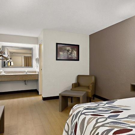 Red Roof Inn Cleveland - Westlake Ngoại thất bức ảnh