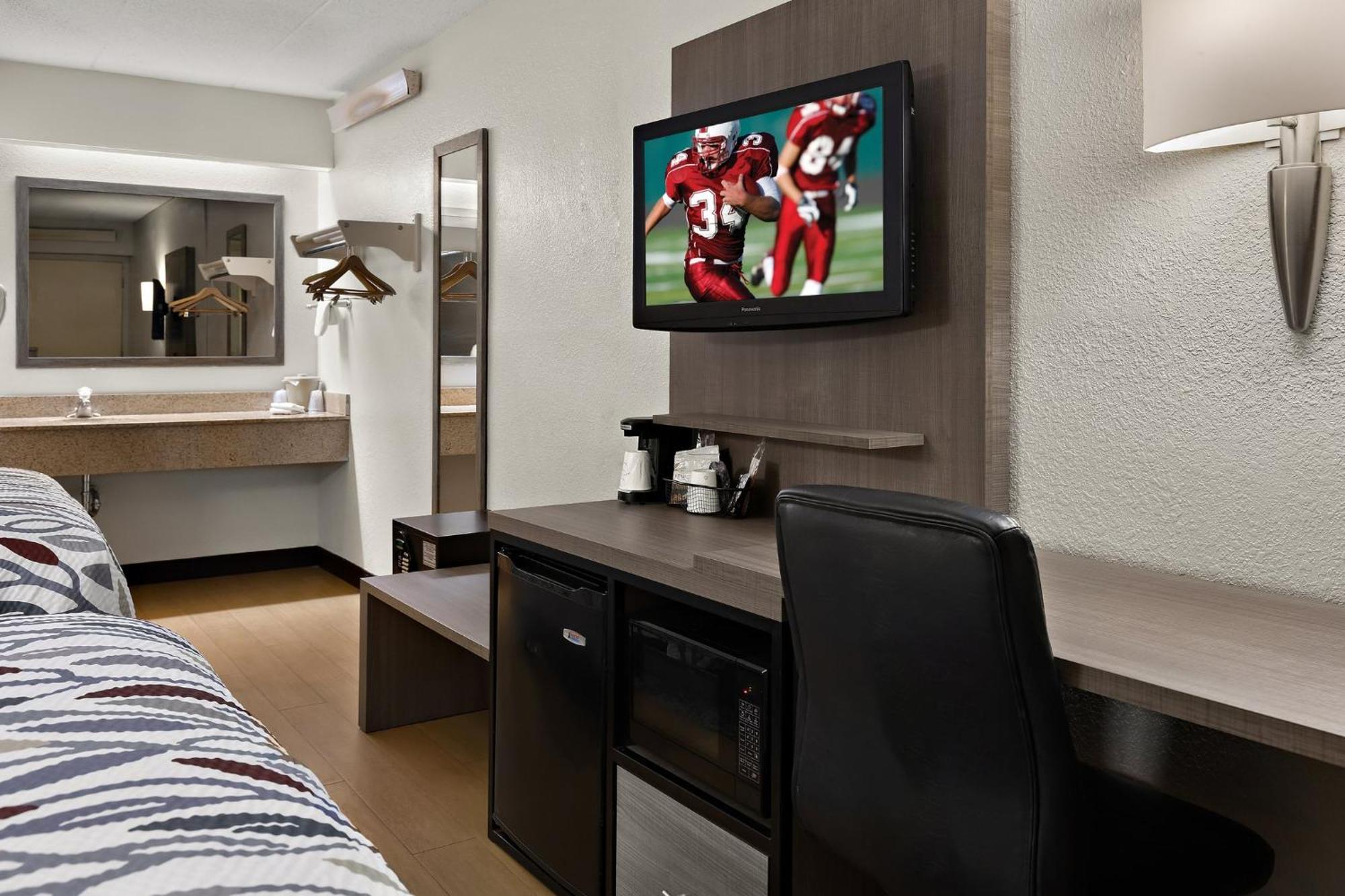 Red Roof Inn Cleveland - Westlake Ngoại thất bức ảnh