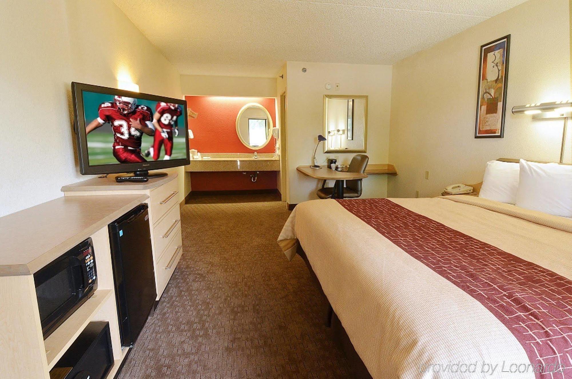Red Roof Inn Cleveland - Westlake Ngoại thất bức ảnh
