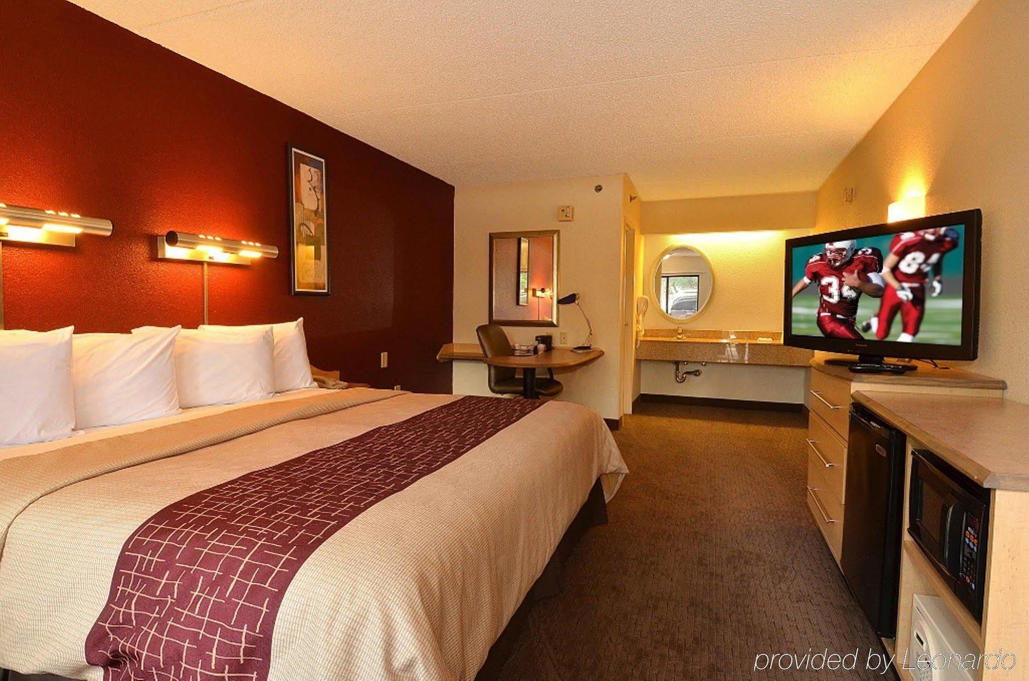 Red Roof Inn Cleveland - Westlake Ngoại thất bức ảnh