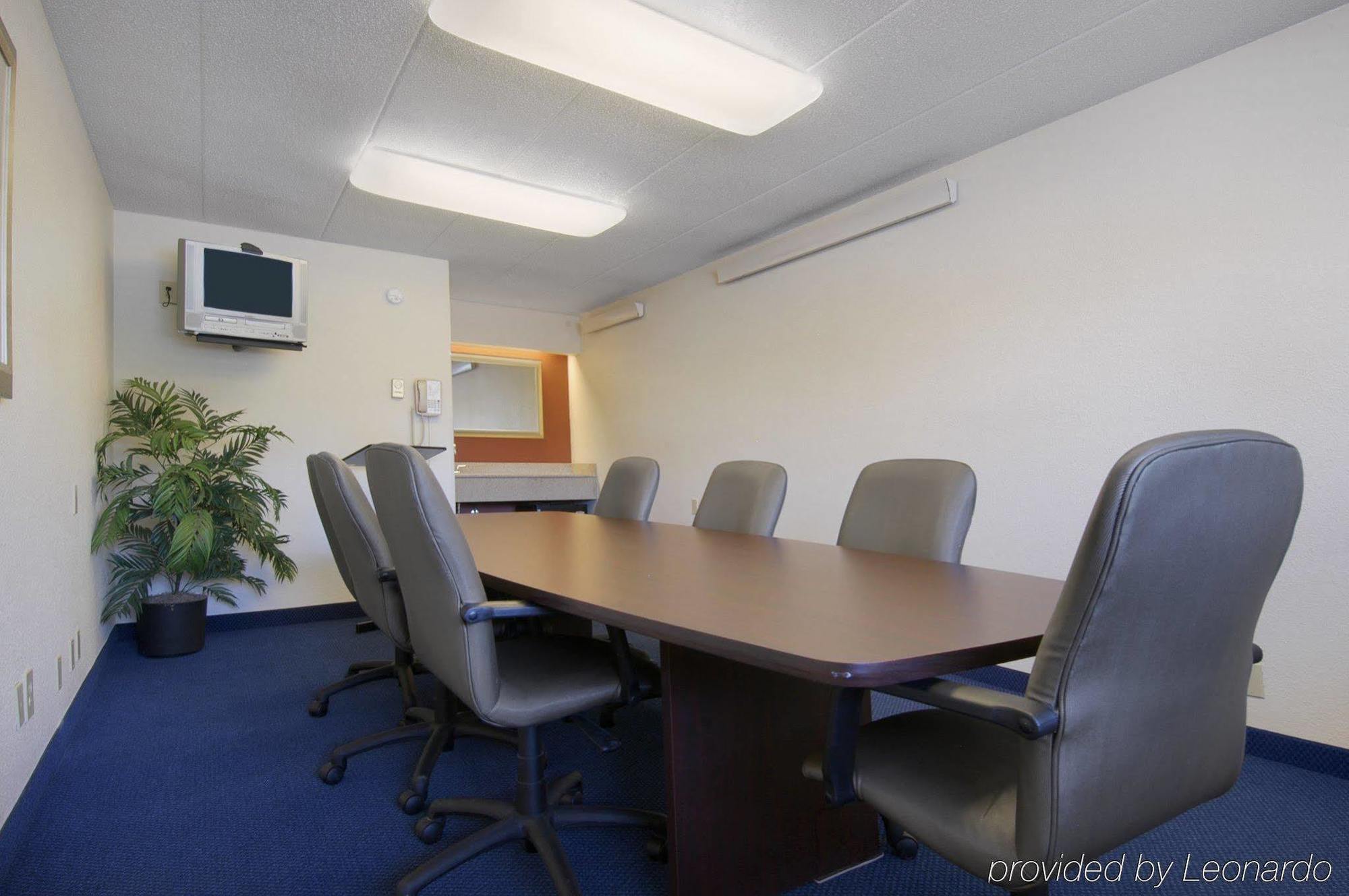 Red Roof Inn Cleveland - Westlake Ngoại thất bức ảnh